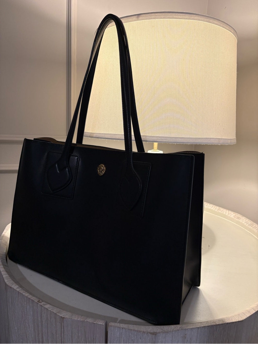 ANNE KLEIN Black Leather Tote Handbag - Classic Women's Shoulder Bag